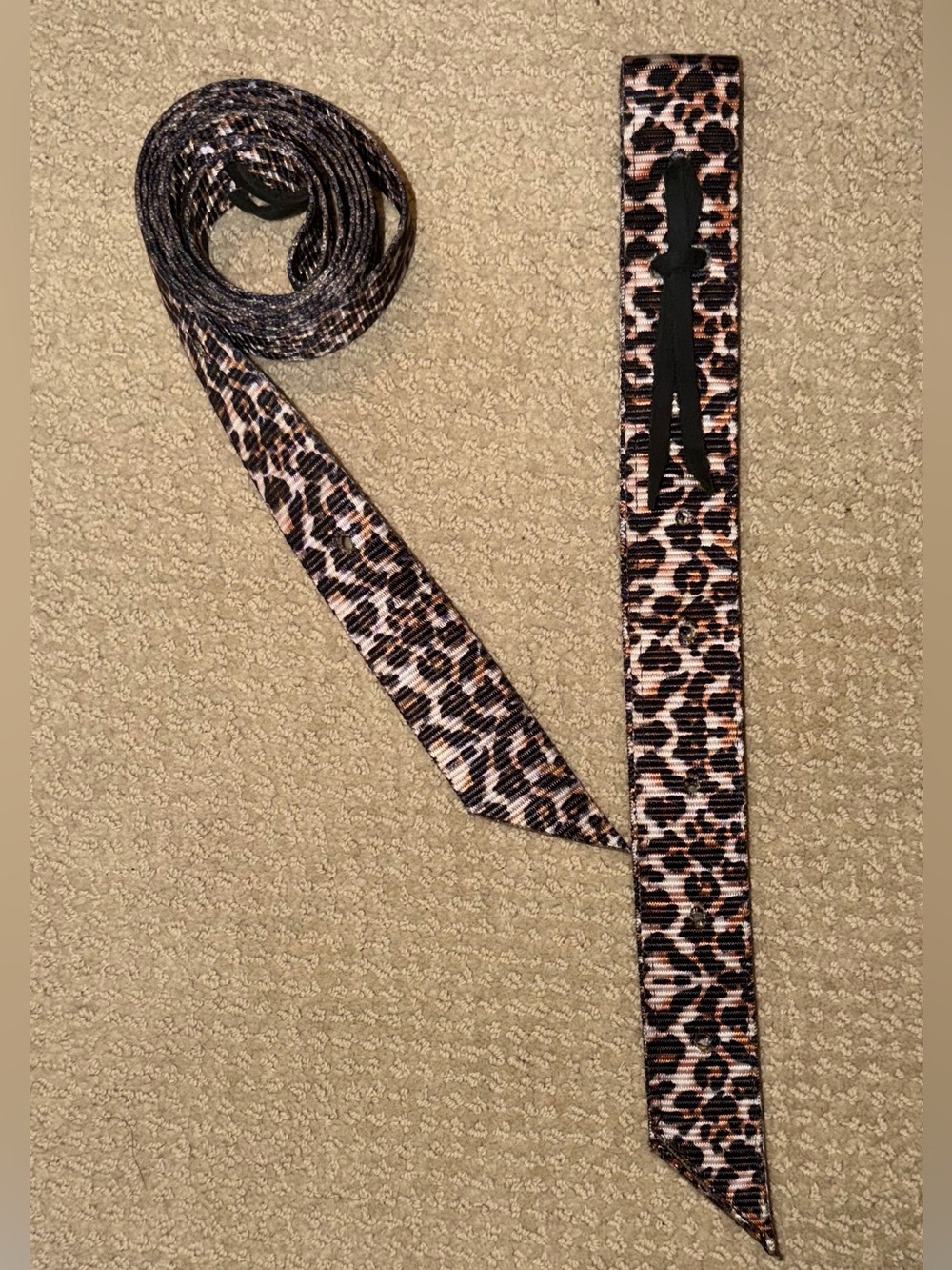 NWOT cheetah print nylon off billet latigo toe strap set pristine cindition
